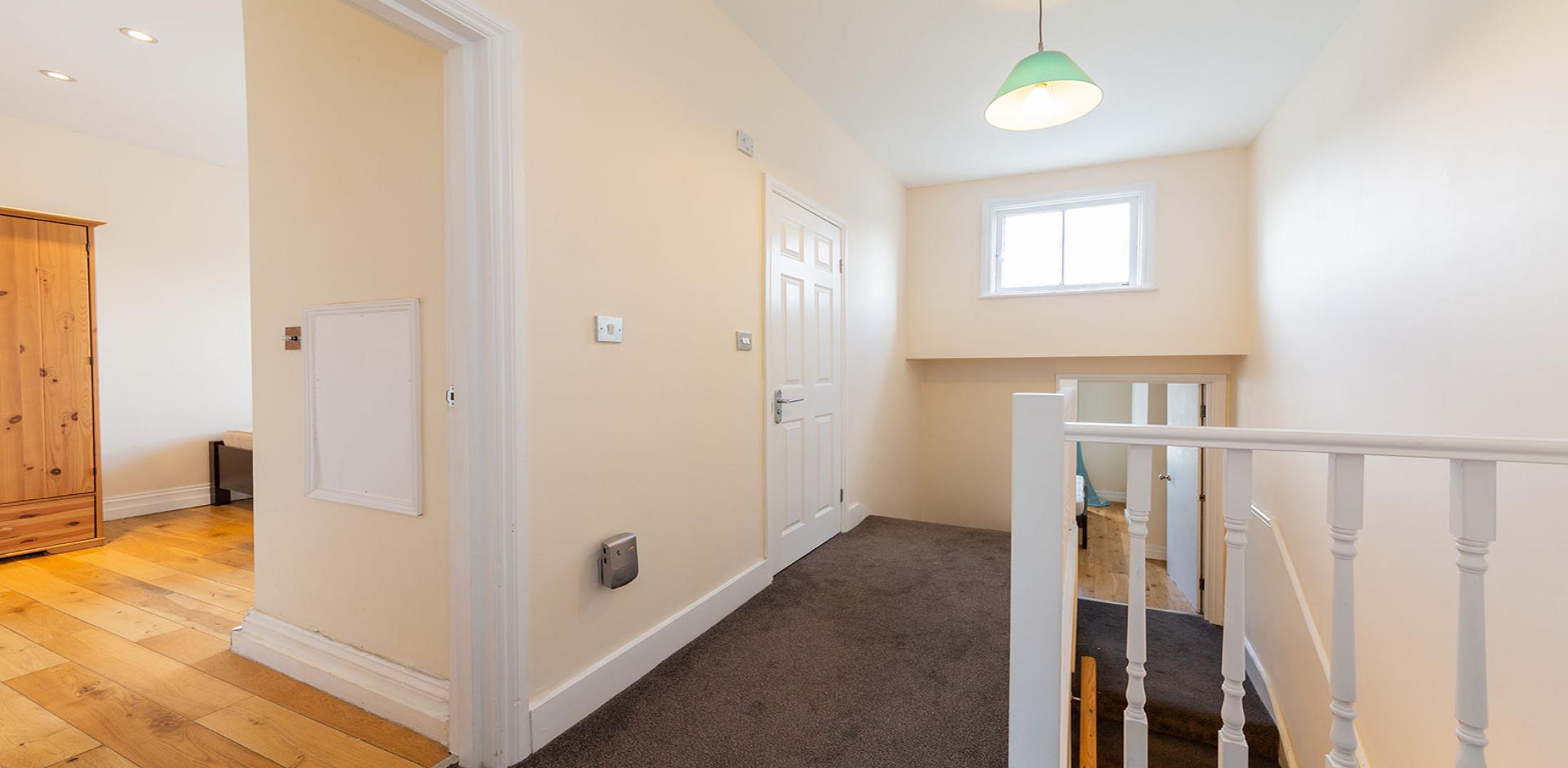 			2 Bedroom, 1 bath, 1 reception Flat			 Saltram Creascent, MAIDA VALE